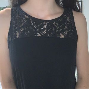 Old navy black lace tank top - S